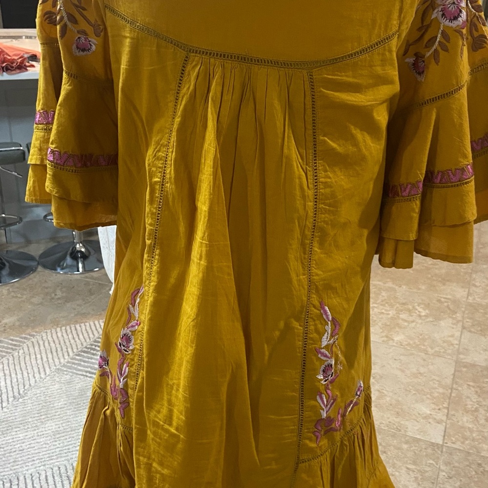 FREE PEOPLE yellow embroidered dress Size Xs $30